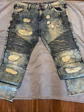 Brand New Grindhouse Denim Distressed Jeans size 38x34